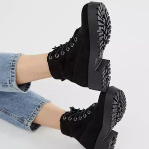 New Look Suede Black Booties LIKE NEW